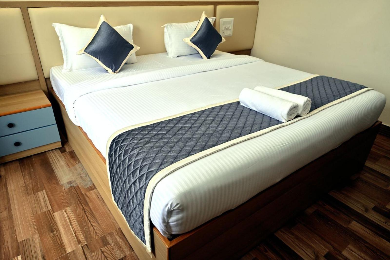 Hometown Sharu'S Inn A Luxury Hotel Chikmagalur Exterior photo